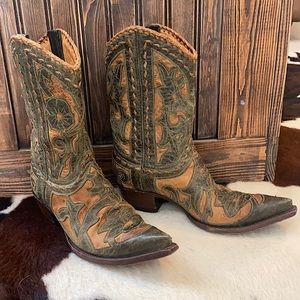 Old Gringo cowboy boots size 7.5